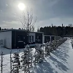Schwarzwald Tiny House Village Aparthotel Löffingen