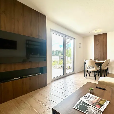 Tiny House Village Apartahotel 3*