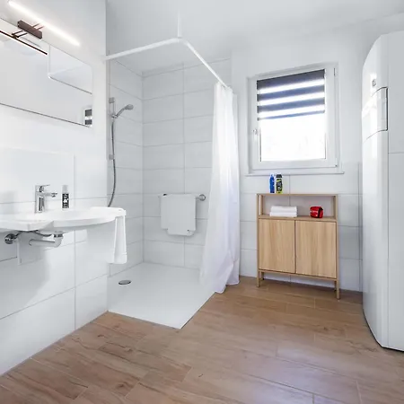Schwarzwald Tiny House Village 3* Löffingen