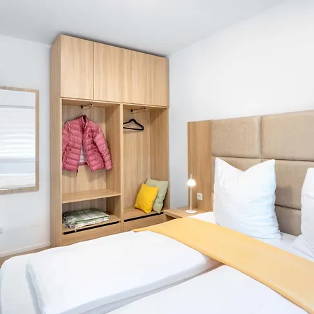 Aparthotel Schwarzwald Tiny House Village 3*