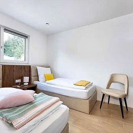 Schwarzwald Tiny House Village Apartahotel Löffingen