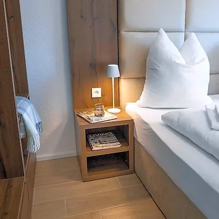 Schwarzwald Tiny House Village Apartahotel 3*